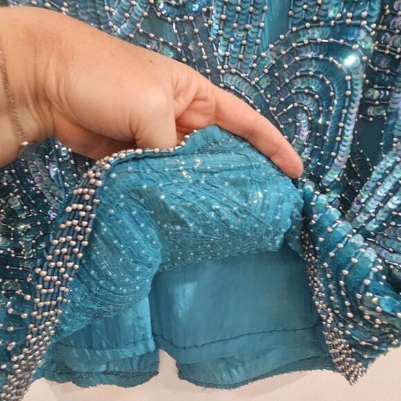 Heavy Beated Skirt - Picture 5 of 13